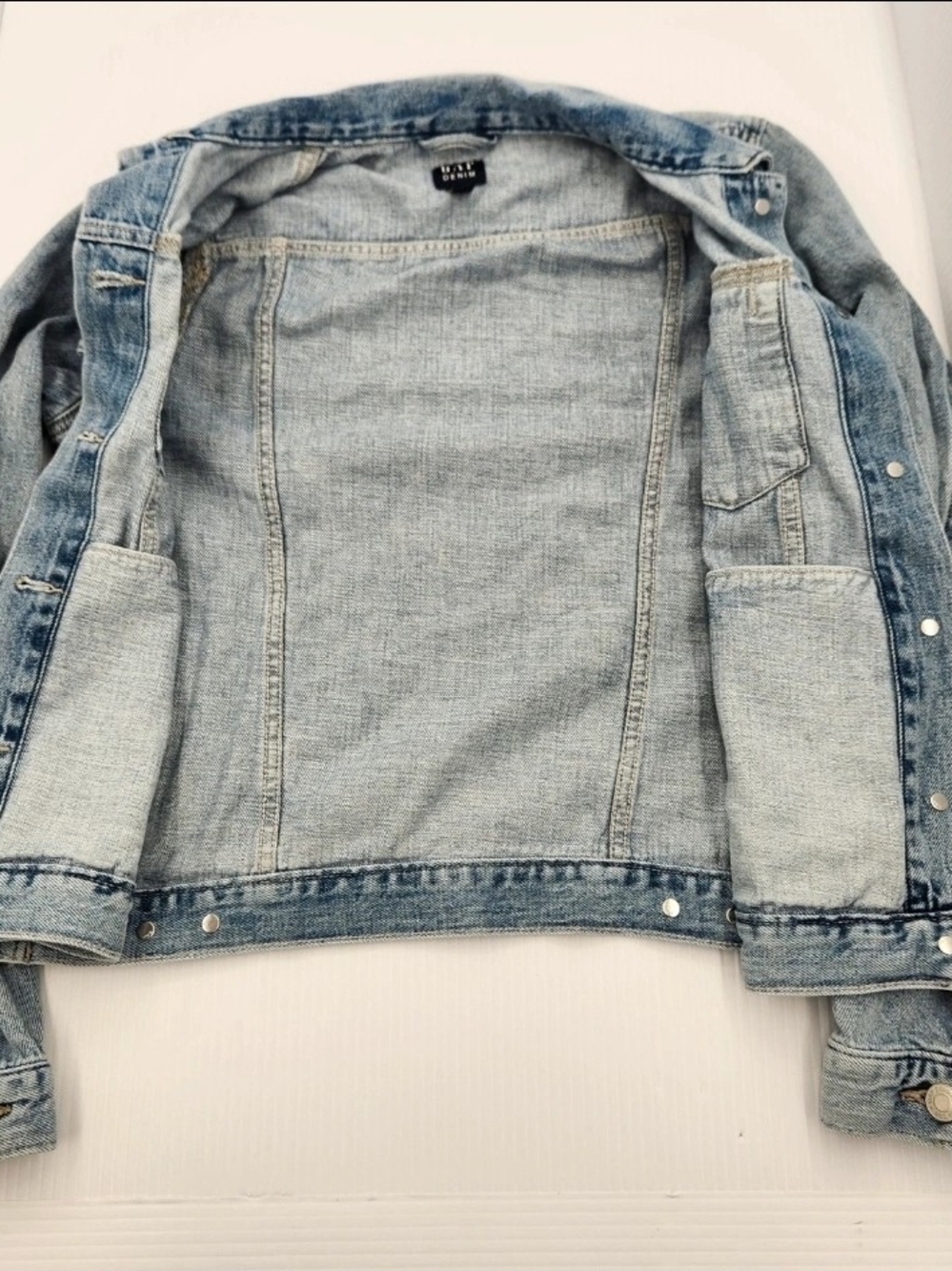 GAP Light Blue Denim Jacket - Women's - Picture 5 of 9